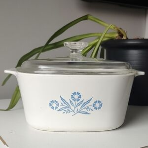 Corningware Blue Cornflower 3 Quart Casserole Dish With Pyrex Glass Lid